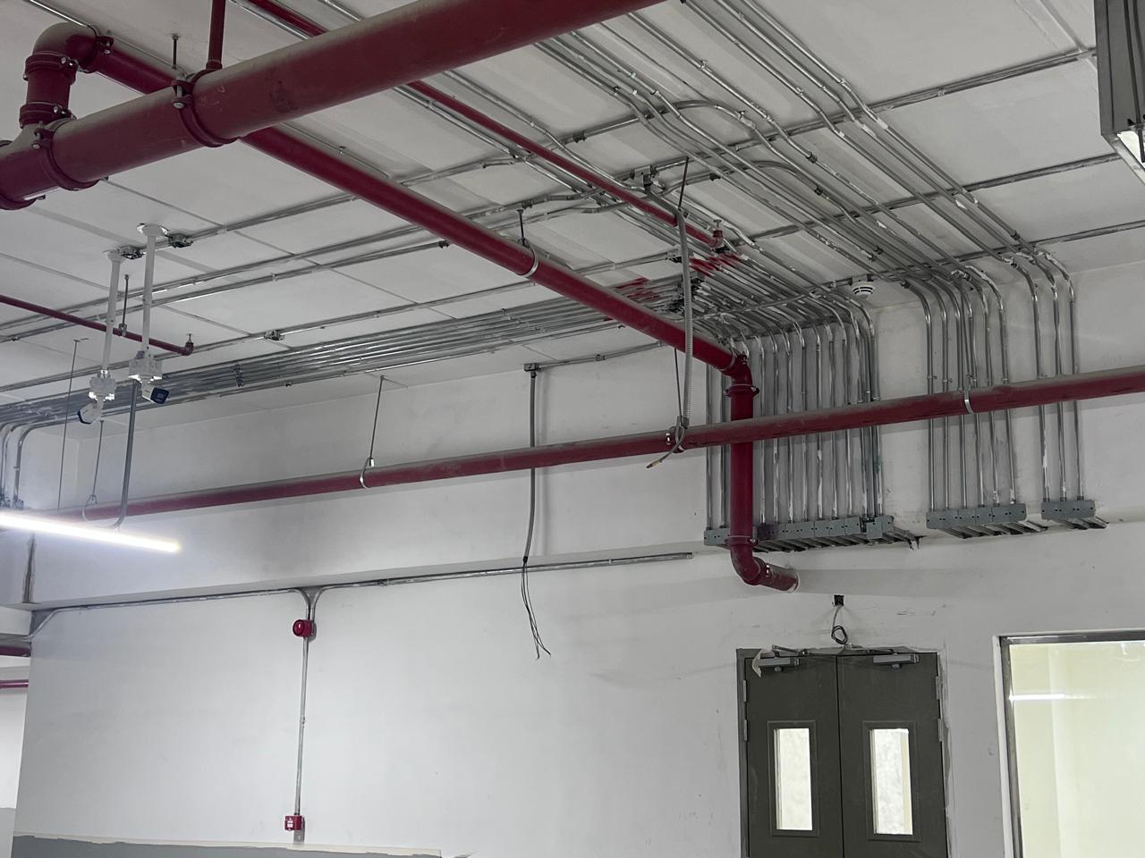 فريق الإشراف الهندسي